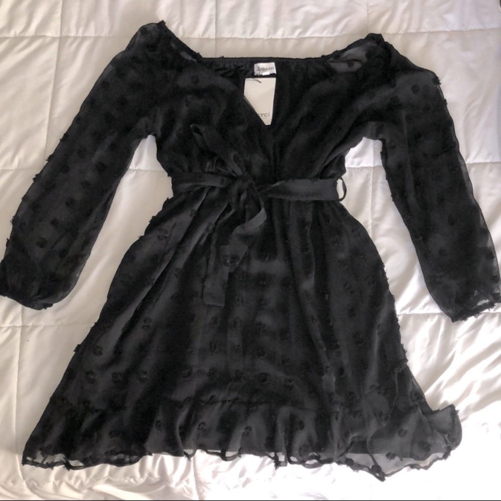 &merci black pom dress size L